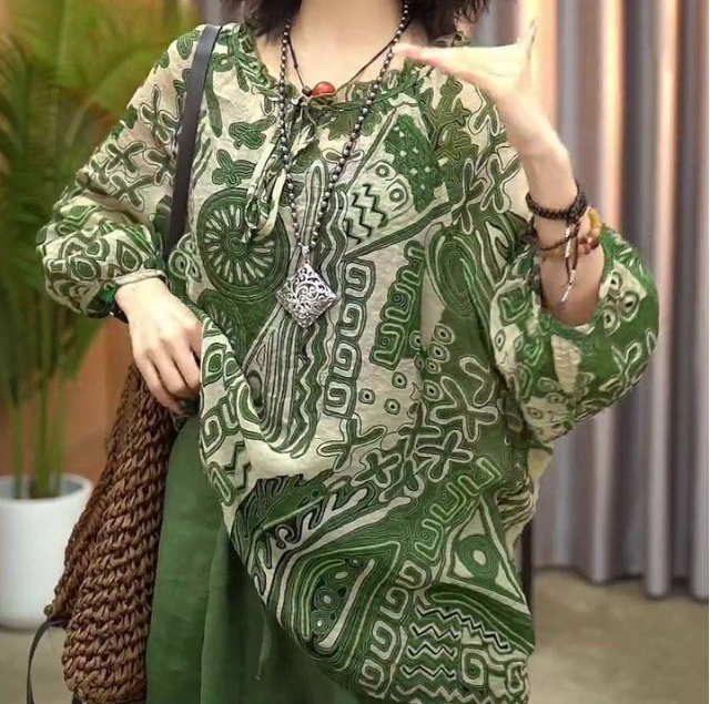 2024 女式大尺碼復古印花 T 卹 ,獨特的設計,獨一無二的你!!廠家直銷限時特價搶購,不要錯過!! 2024 女式大尺碼復古印花 T 卹 ,獨特的設計,獨一無二的你!!廠家直銷限時特價搶購,不要錯過!!